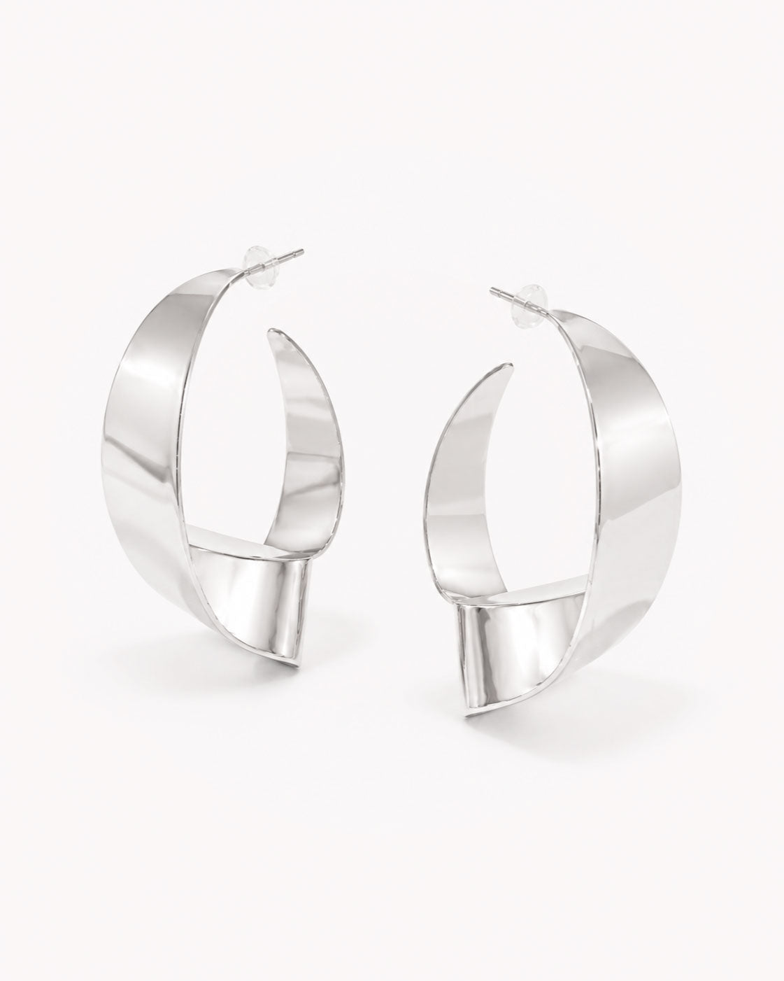 Aretes Nia